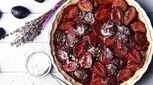 طرز تهیه کیک آلو سیاه خانگی: یک دسر خوشمزه و متفاوت
