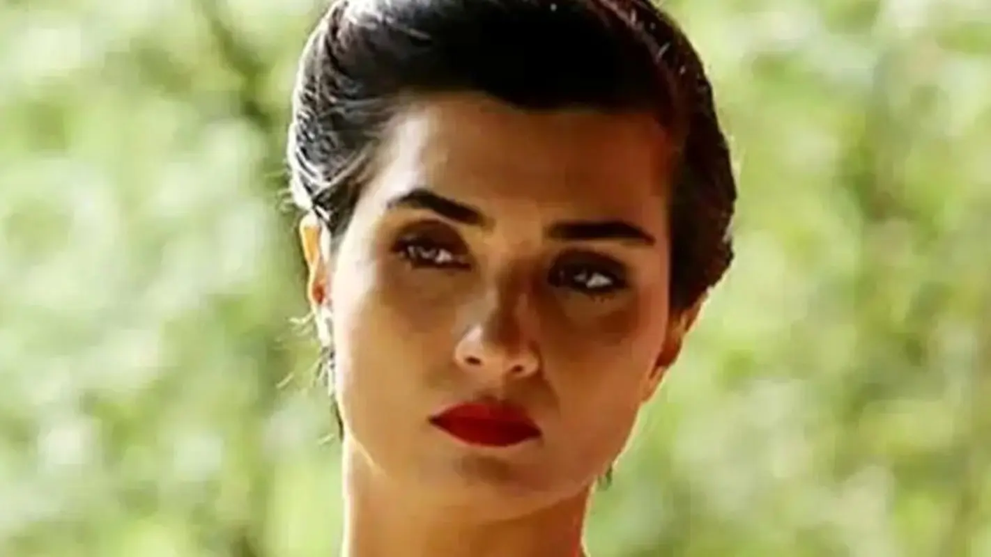 خانم بازیگری که برای زیبایی‌اش زندگی مشترکش از هم پاشید