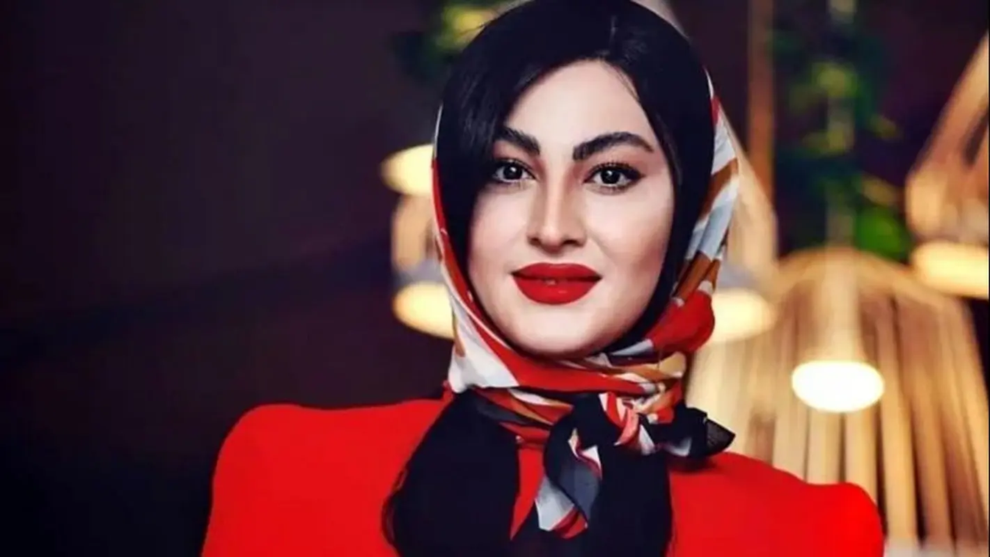 عکس دیدنی از 2 خانم بازیگر قد بلند ایرانی در کنار سوگل طهماسبی / مریم از بقیه بلندتر بود !