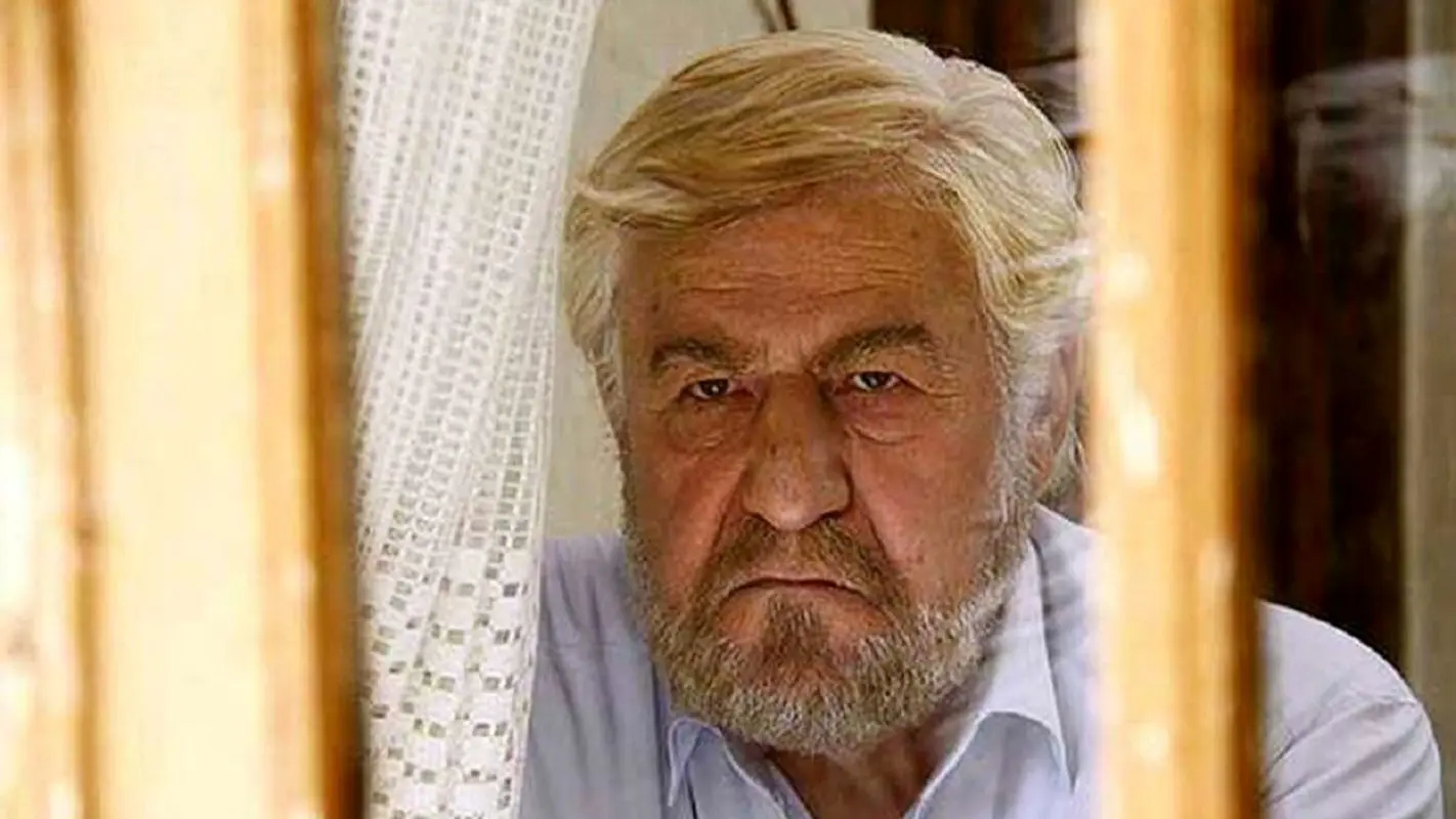 آخرین وضعیت سلامتی عنایت بخشی از زبان همسرش/ او سرطان دارد؟+ عکس تلخ 