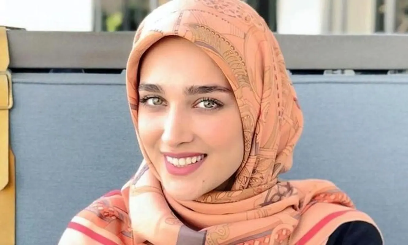 سوپرایز جشن تولد آناشید حسینی / کیک تولد لاکچری خانم بلاگر ترکاند+ جدول