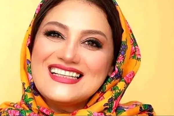 تصویری دیده نشده از مادر شبنم مقدمی در روز مادر / خوش خنده مثل دخترش !