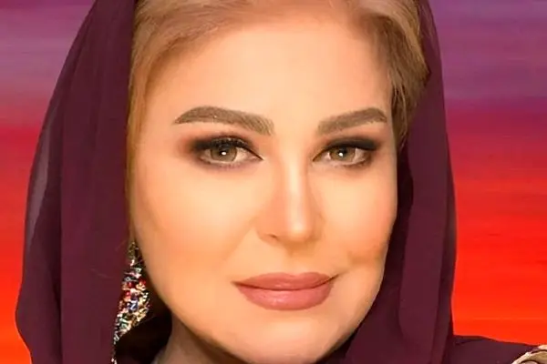 نمایش جذابیت بی‌حد اکرم محمدی در ۶۷ سالگی!