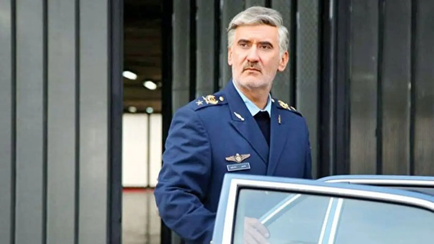 عکس های لورفته از زن جوان محسن قصابیان و پسران خوش قد و بالایش