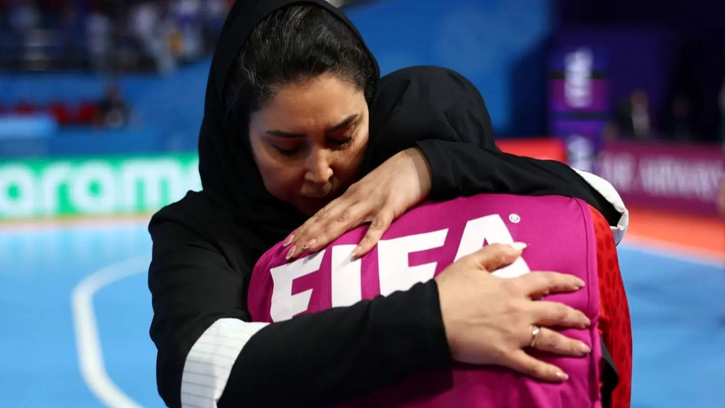 عکس روز؛ اشک و آه و گریه های دختران ایرانی!