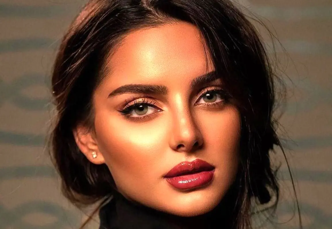 آغاز فعالیت مدلینگ مه‌لقا جباری از آرایشگاه‌های ایران / عکس‌های ۱۷ سال پیش زیباترین مدل ایران