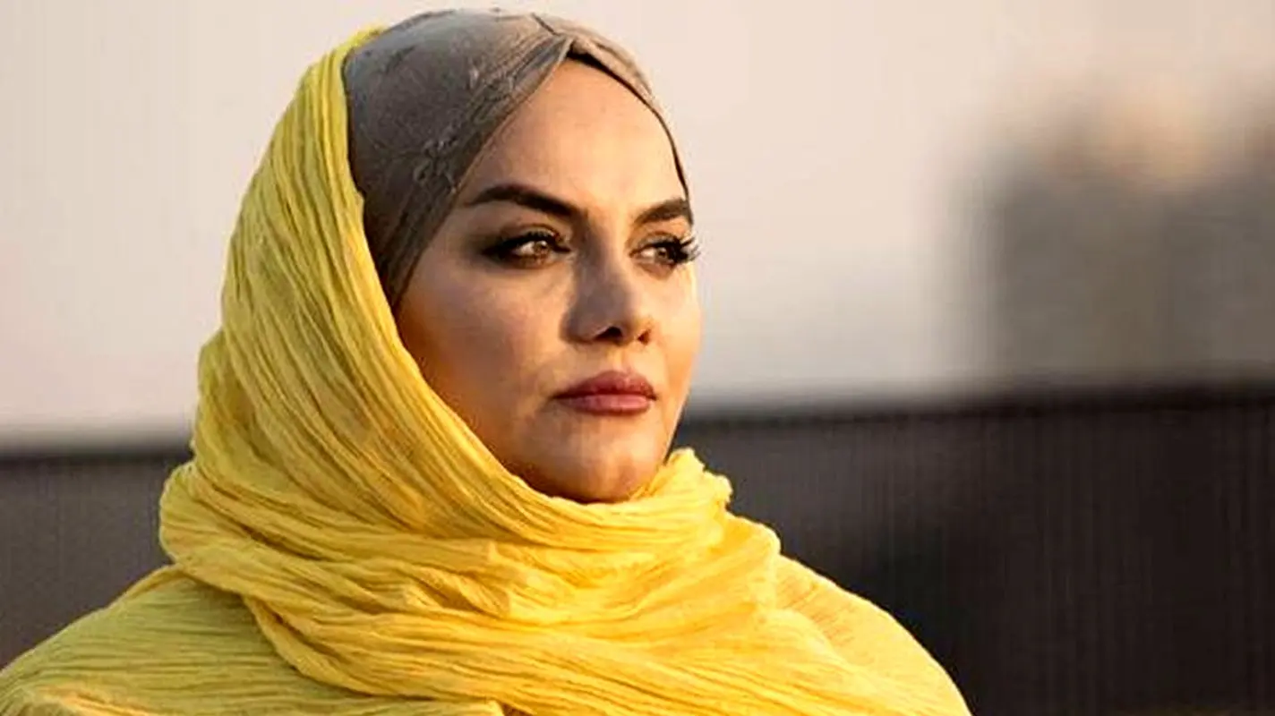 اختلاف سنی ۱۳ ساله نرگس آبیار با همسر خوش‌تیپش + عکس‌های بی‌نظیر زندگی مشترک