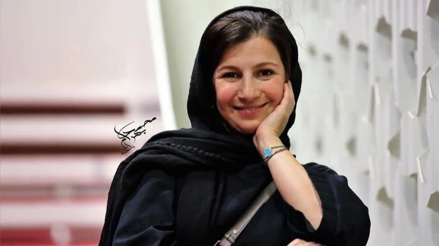 بازگشت به خاطرات کودکی؛ آخرین عکس لیلی رشیدی در کنار پدر و مادرش