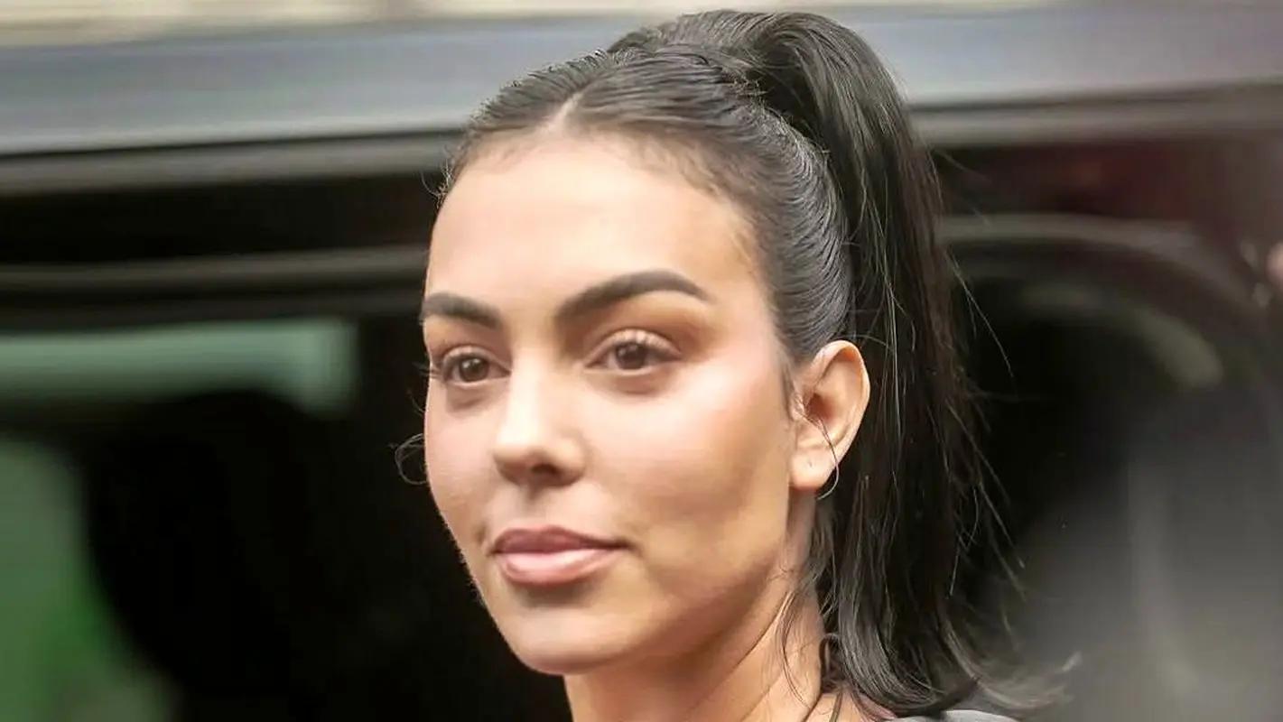 بوی خاص و مخصوص همسر رونالدو / جورجینا با این عطر دلبری می کند ! 