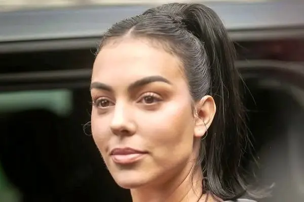 بوی خاص و مخصوص همسر رونالدو / جورجینا با این عطر دلبری می کند ! 