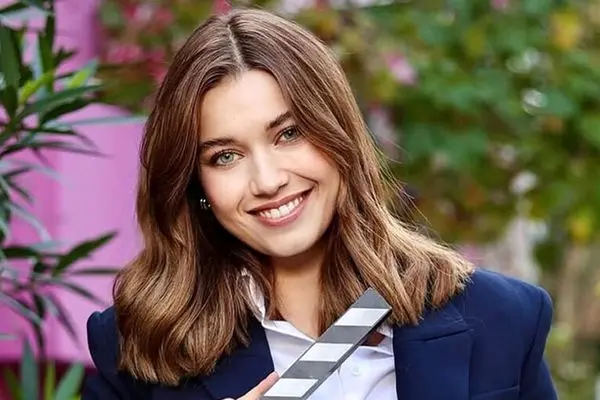 سیران سریال «فرید» مدل برند جواهرات شد (عکس)