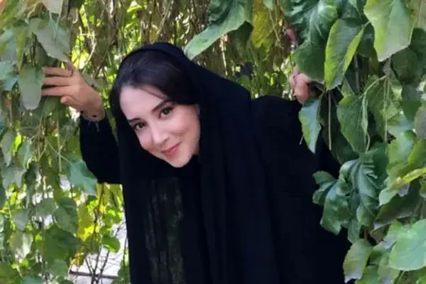 زندگی عجیب سحر جعفری جوزانی و رابطه خاص با مادر آمریکایی اش