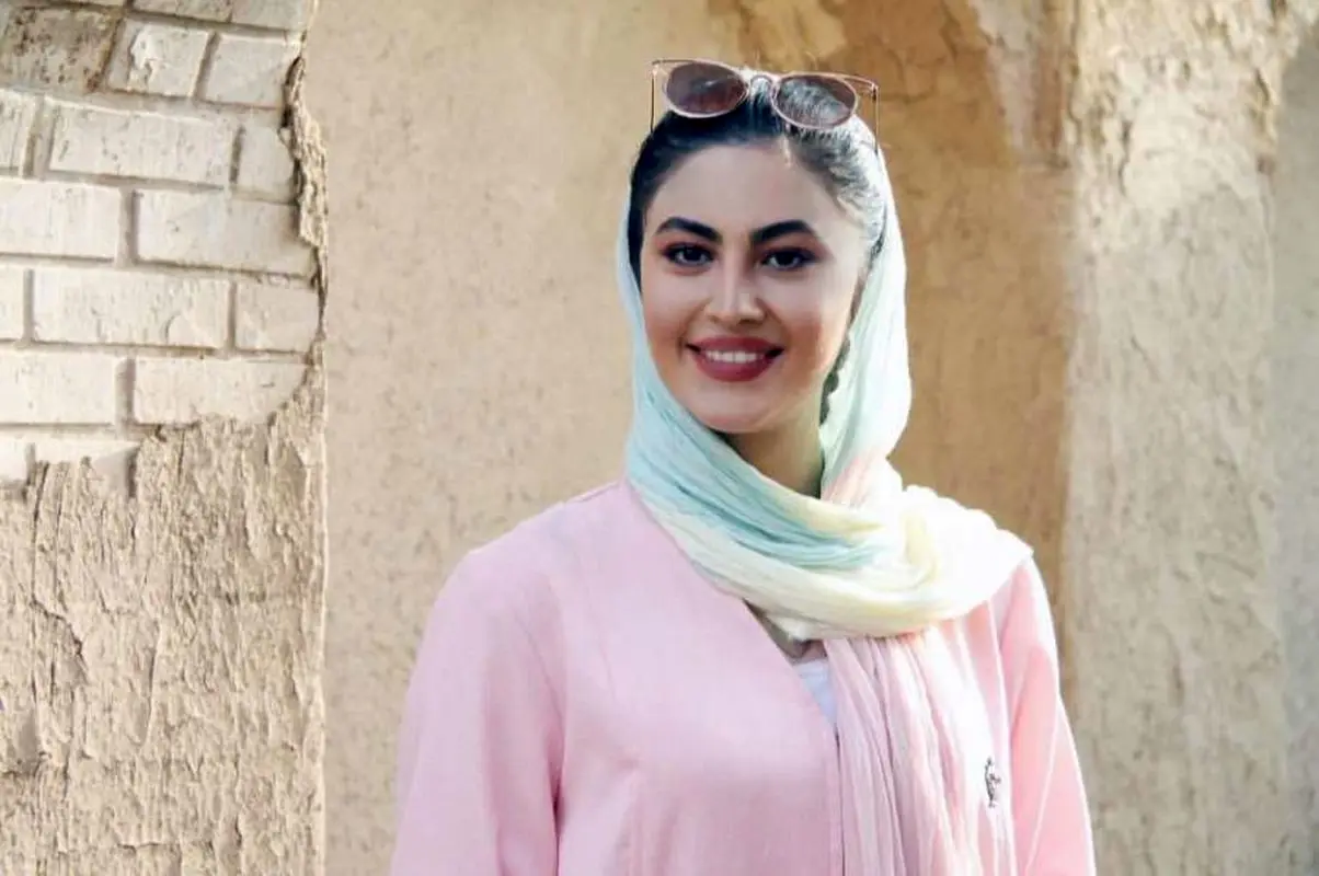 سیر تا پیاز بیوگرافی مریم مومن؛ از عکسهای خانوادگی تا حرفه بازیگری