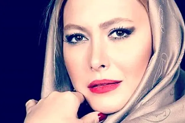 عکس فریبا نادری با چادر گلدار مجلسی؛ تغییر چهره عجیب بازیگر معروف!